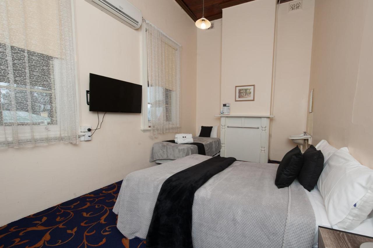 Riverina Hotel Holbrook Extérieur photo